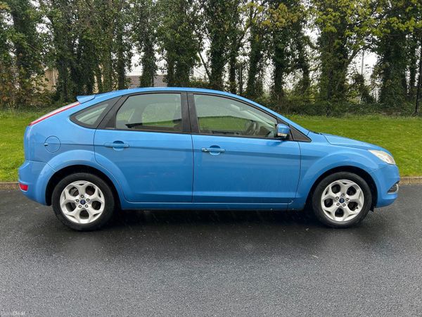 Ford Focus 2011( NCT 05/27,TAX 09/26) 384107132