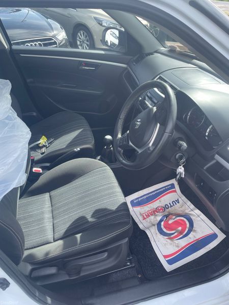 Suzuki Swift 2014 384108984