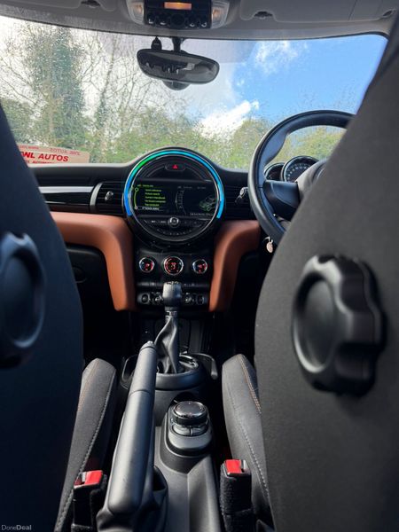 16 Mini Cooper 1.5 Petrol 384116604