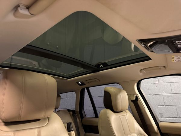 181 Land Rover Range Rover Vogue HSE 3Ltr D 384129908