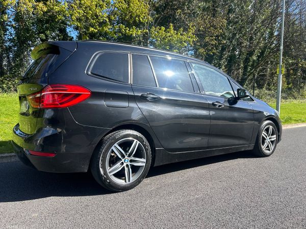 BMW 2-Series 2015(NCT 03/27 TAX 05/26) 384273710