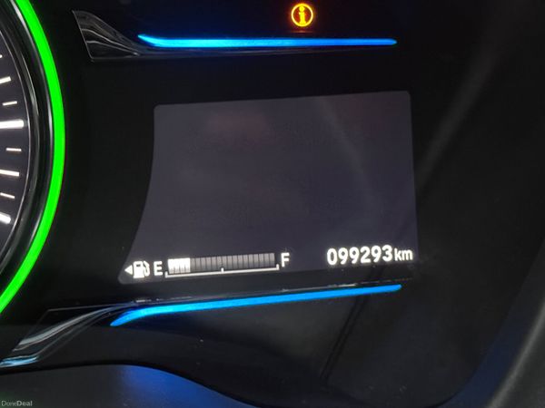 2015 Honda Vezel 1.5 Hybrid Automatic 384226324