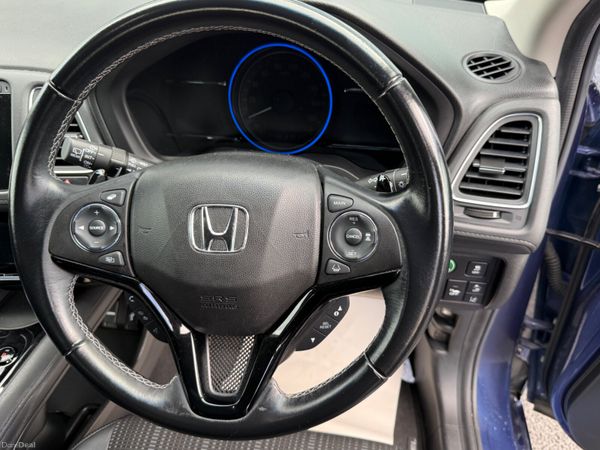 2017 Honda(HRV) Vezel 1.5 Hybrid Automatic 384228396
