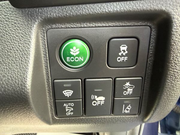 2017 Honda(HRV) Vezel 1.5 Hybrid Automatic 384228408