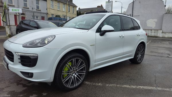 Porsche Cayenne hybrid S 416 BHP AA APPROVED 384229186