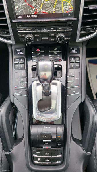 Porsche Cayenne hybrid S 416 BHP AA APPROVED 384229198