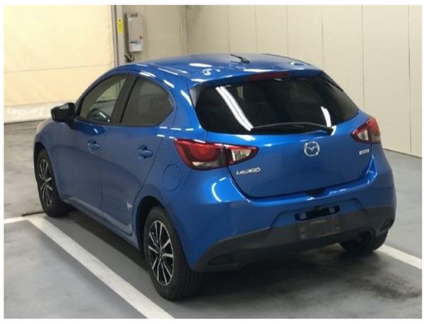 142 Mazda Demio - New Model 384340946