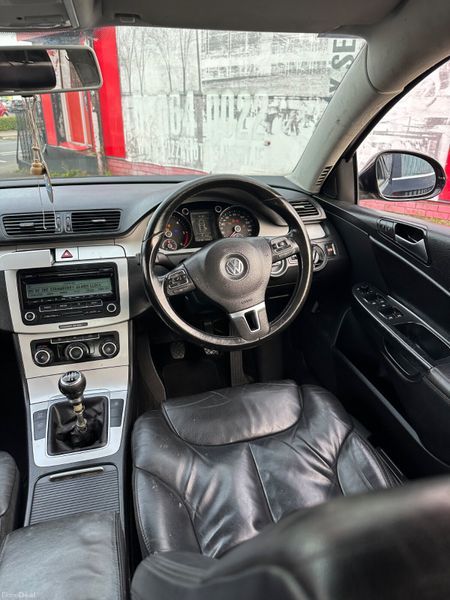 Volkswagen Passat 2.0 Diesel NO NCT needs repairs 384348200