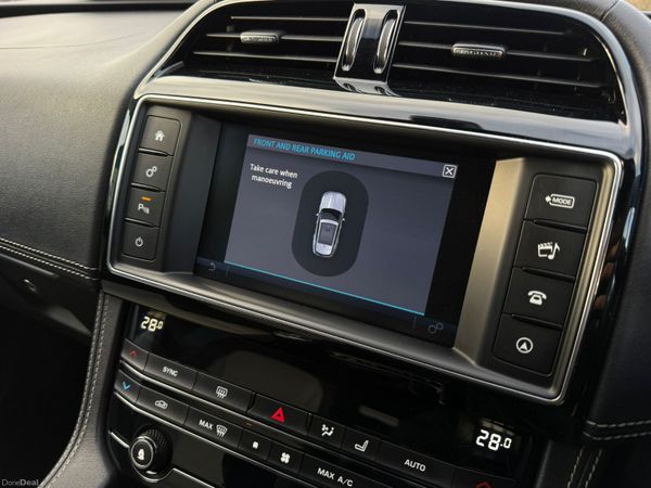 2017 Jaguar F-Pace 2.0 Diesel R-Sport RWD 384363638