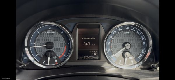 Toyota Corolla 2014 1.4 D4D 384364310