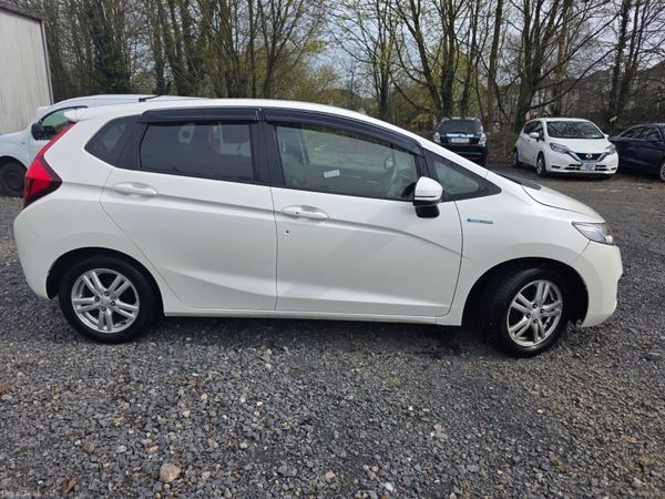 HYBRID, AUTOMATIC, FRESH NCT, WARRANTY 384369876