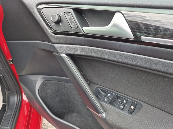 2017 VW GOLF (HIGHLINE) 384370260