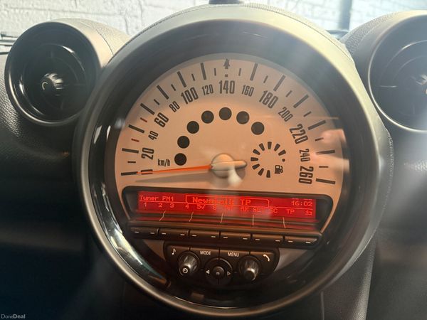 2014 Mini Cooper Countryman 1.6D **1 Owner** 384381462