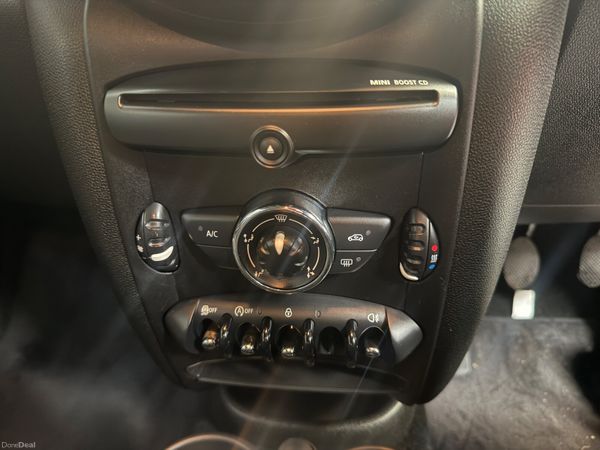 2014 Mini Cooper Countryman 1.6D **1 Owner** 384381468