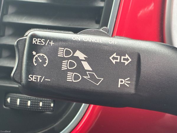 Volkswagen Beetle 1.2 Petrol Auto 384384424