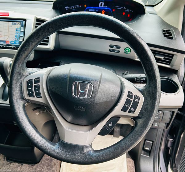 2013 Honda Freed | 6 Seater 384386888