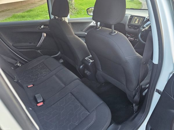 Peugeot 2008 2015 1.2l 384329682