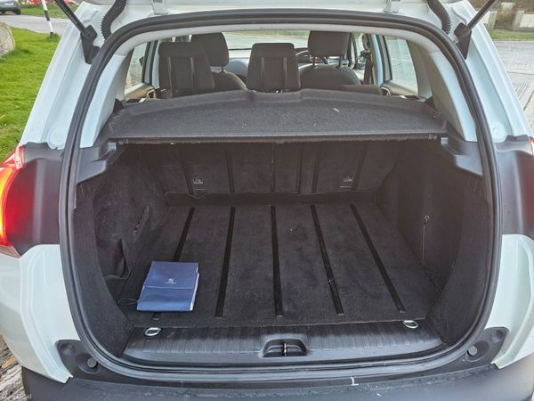 Peugeot 2008 2015 1.2l 384329684