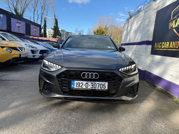 Audi A4 2019 384445116
