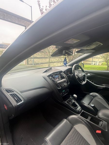 Ford Focus ST 2016 2.0 TDCi 185 PS 384446368