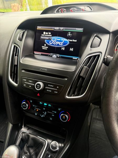 Ford Focus ST 2016 2.0 TDCi 185 PS 384446376