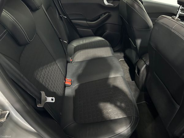 Ford Fiesta 2019 384453728