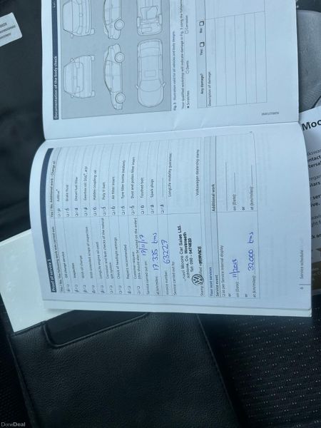 Volkswagen Touran 2017 (04/27,TAX09/26) 384455328