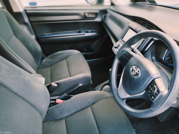 2018 Corolla Hybrid NCT 03/28 384460404