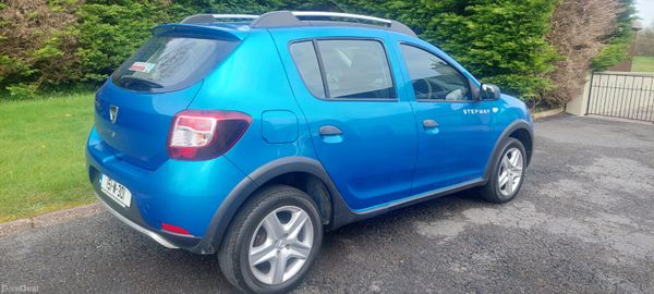 Dacia Sandero Stepway 2015 384461458