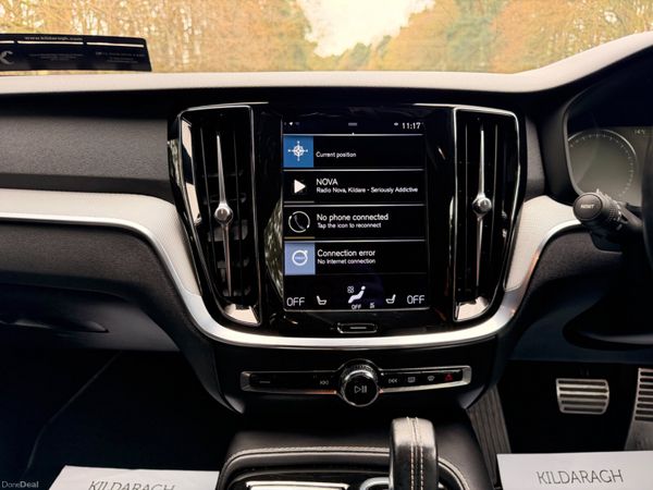Volvo V60 2021 AWD R Design 384461692