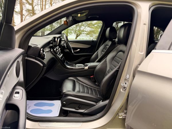 Mercedes-Benz GLC 2021 300d 4 Matic 384461950