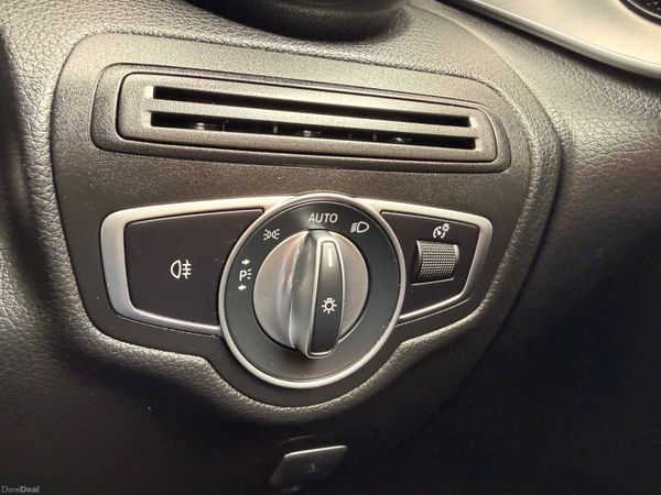 Mercedes-Benz GLC 2021 300d 4 Matic 384461938