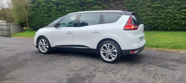 Renault Grand Scenic 2020 384462302