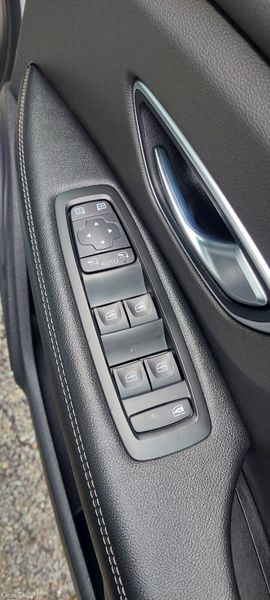 Renault Grand Scenic 2020 384462318