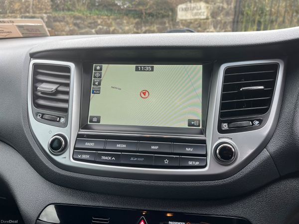 Hyundai Tucson 1.7 D Executive SE 384464768