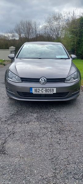 Volkswagen Golf 2016 384465842