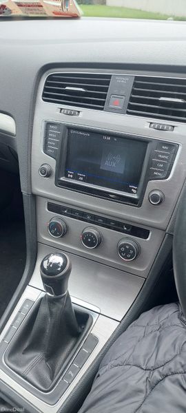 Volkswagen Golf 2016 384465978