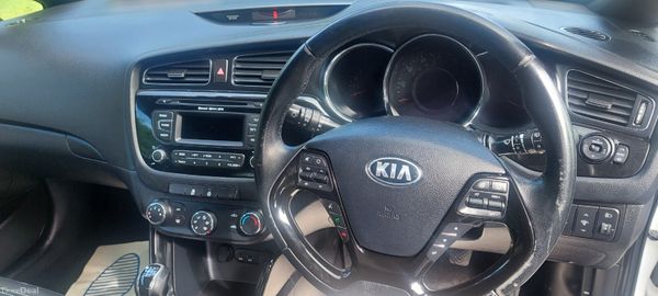 Kia Ceed 2015 384467828