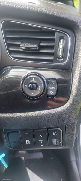 Kia Ceed 2015 384467836