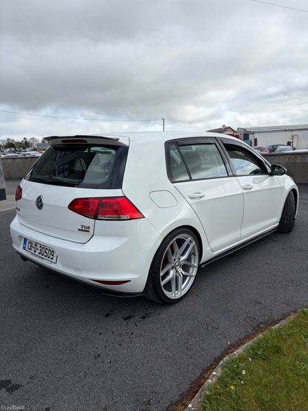 Volkswagen Golf 2013 384478204