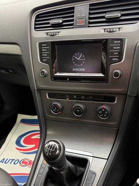 Volkswagen Golf 2013 384478208