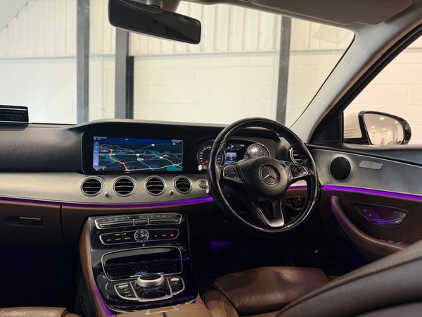 Mercedes-Benz E Class-Brown leather interior 384478760