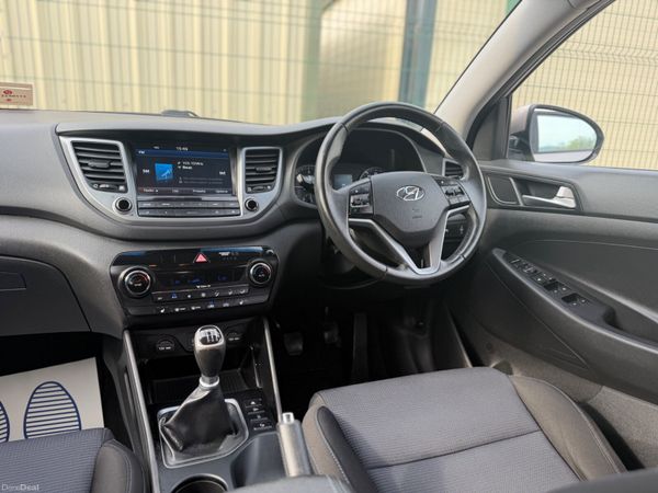 Hyundai Tucson 152 Premium Low Miles 384479810