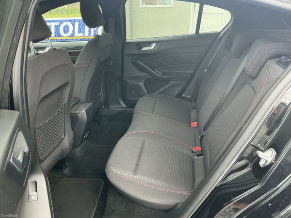 2019 FORD FOCUS ST-LINE PETROL LOW KMS 384416634