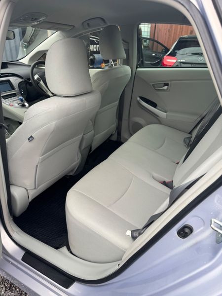 Toyota Prius hybrid automatic 384428500