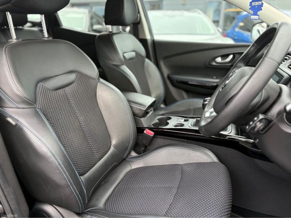 Renault Kadjar S-EDITION BLUE DCI 115 5DR 384432434