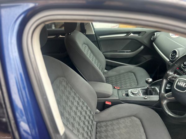 Audi A3 SE 384435816