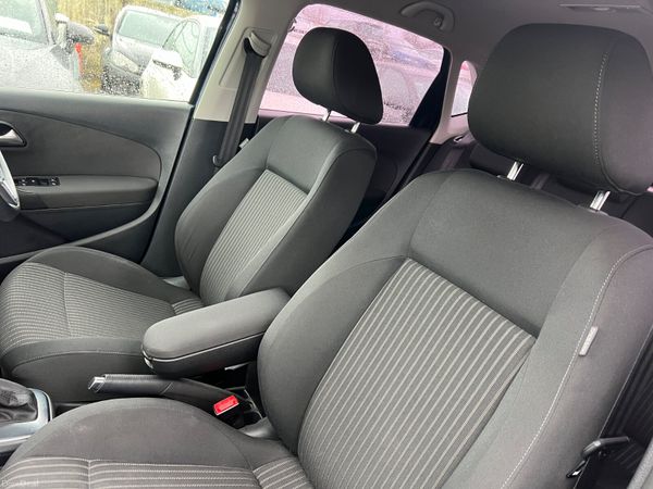 Volkswagen Polo 2011 32K! NCT 03/27 384562896