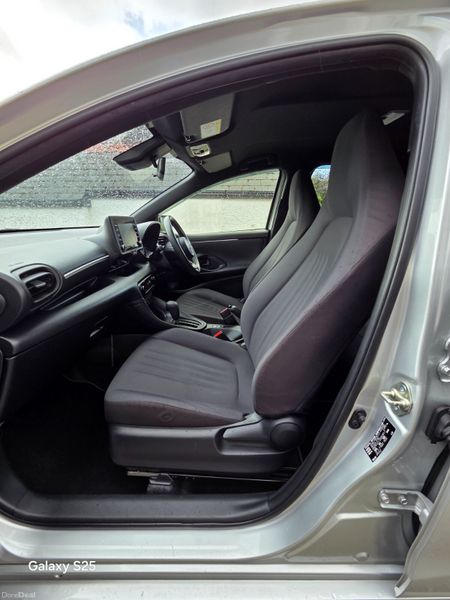 Toyota Yaris 2021 HYBRID 384563842