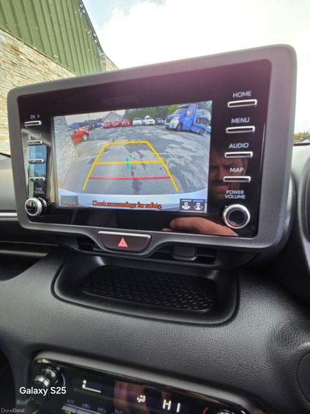 Toyota Yaris 2021 HYBRID 384563830